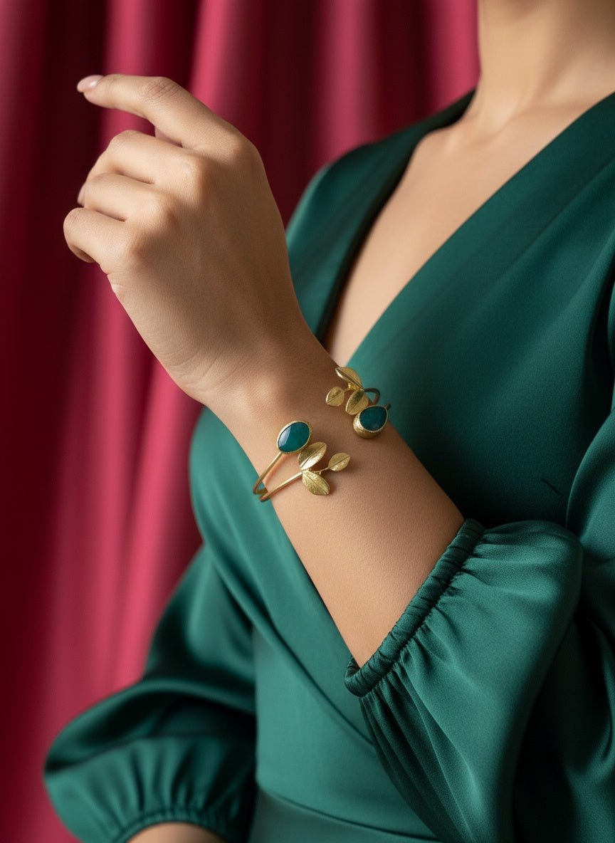 Yeşil Taşlı Altın Bilezik - Kllea