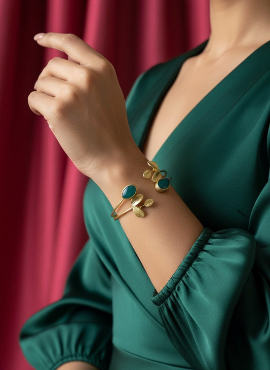 Yeşil Taşlı Altın Bilezik - Kllea